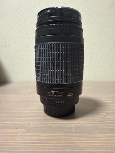 Nikon nikkor 300mm - nikon,