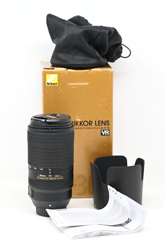 Nikon nikkor 300 - nikkor, 70-300